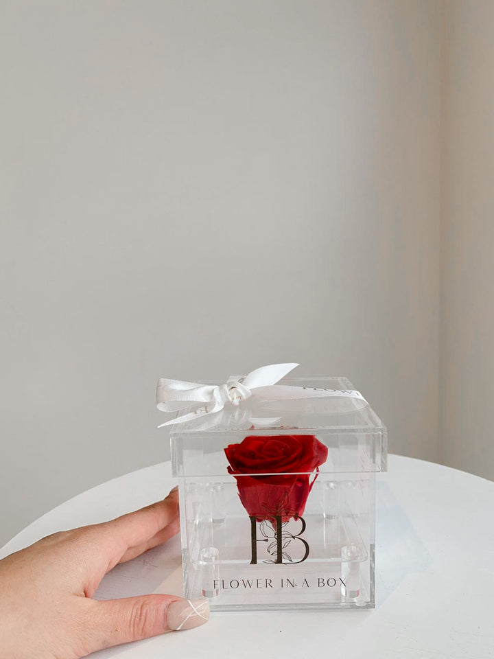 Petite Acrylic Rose Box